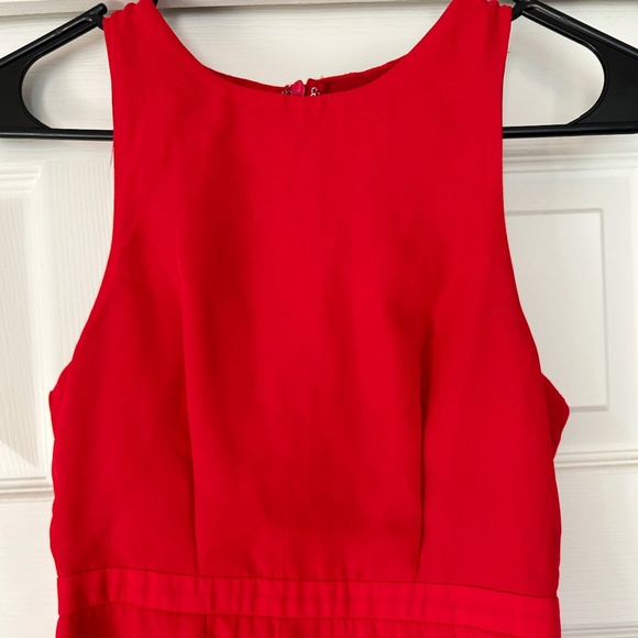 TOBI SLEEVELESS RED DRESS - Picture 2 of 8